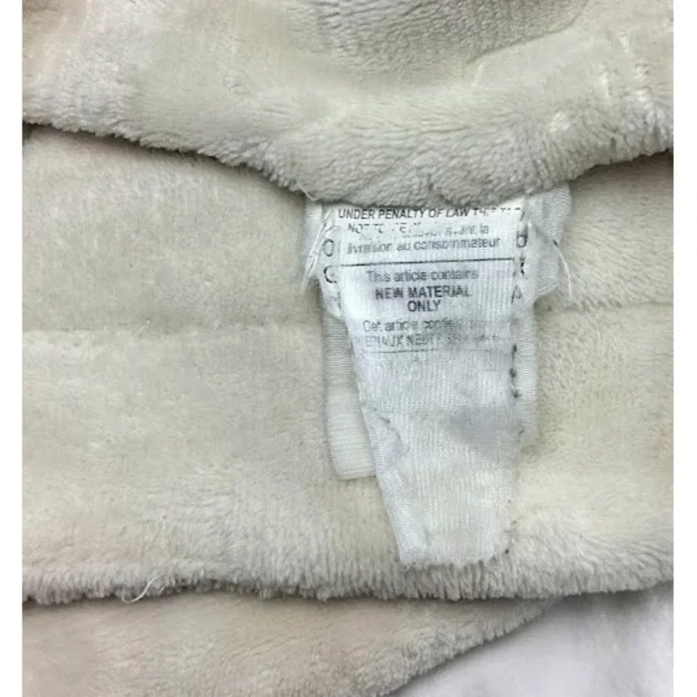 Thro beige yellow